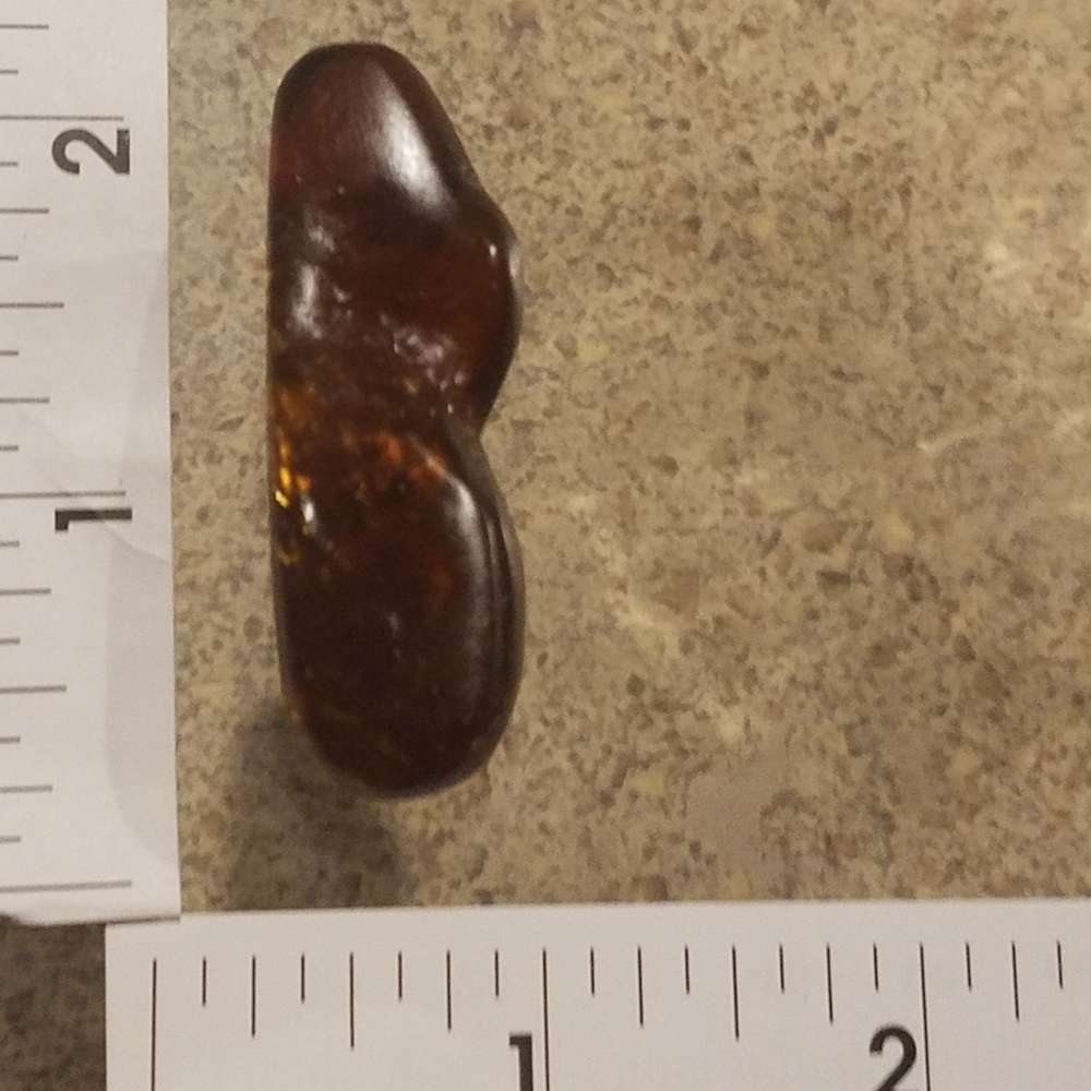 ANTIQUE BALTIC AMBER 6.7 GRAMS